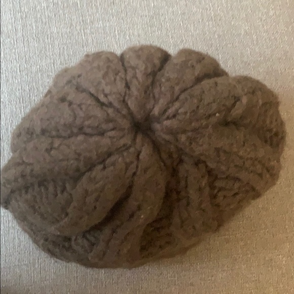 Nirvanna designs hat. - Picture 3 of 7